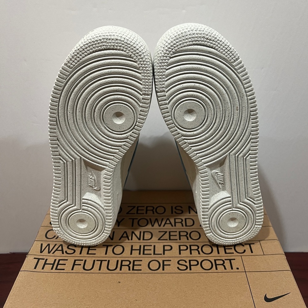 Nike, Air Force 1 LV8, DQ0359 100, White & Blue - Picture 8 of 13